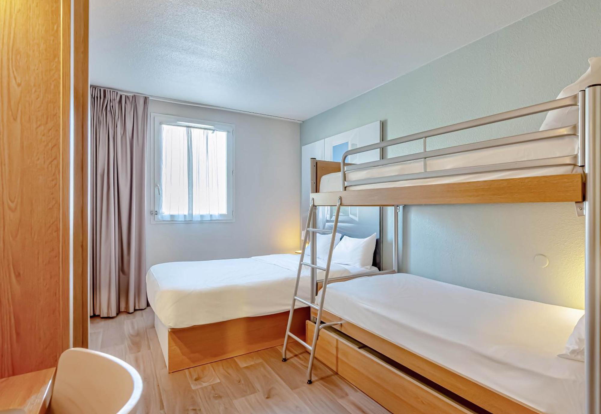 B&B Hotel Бриньоль Экстерьер фото