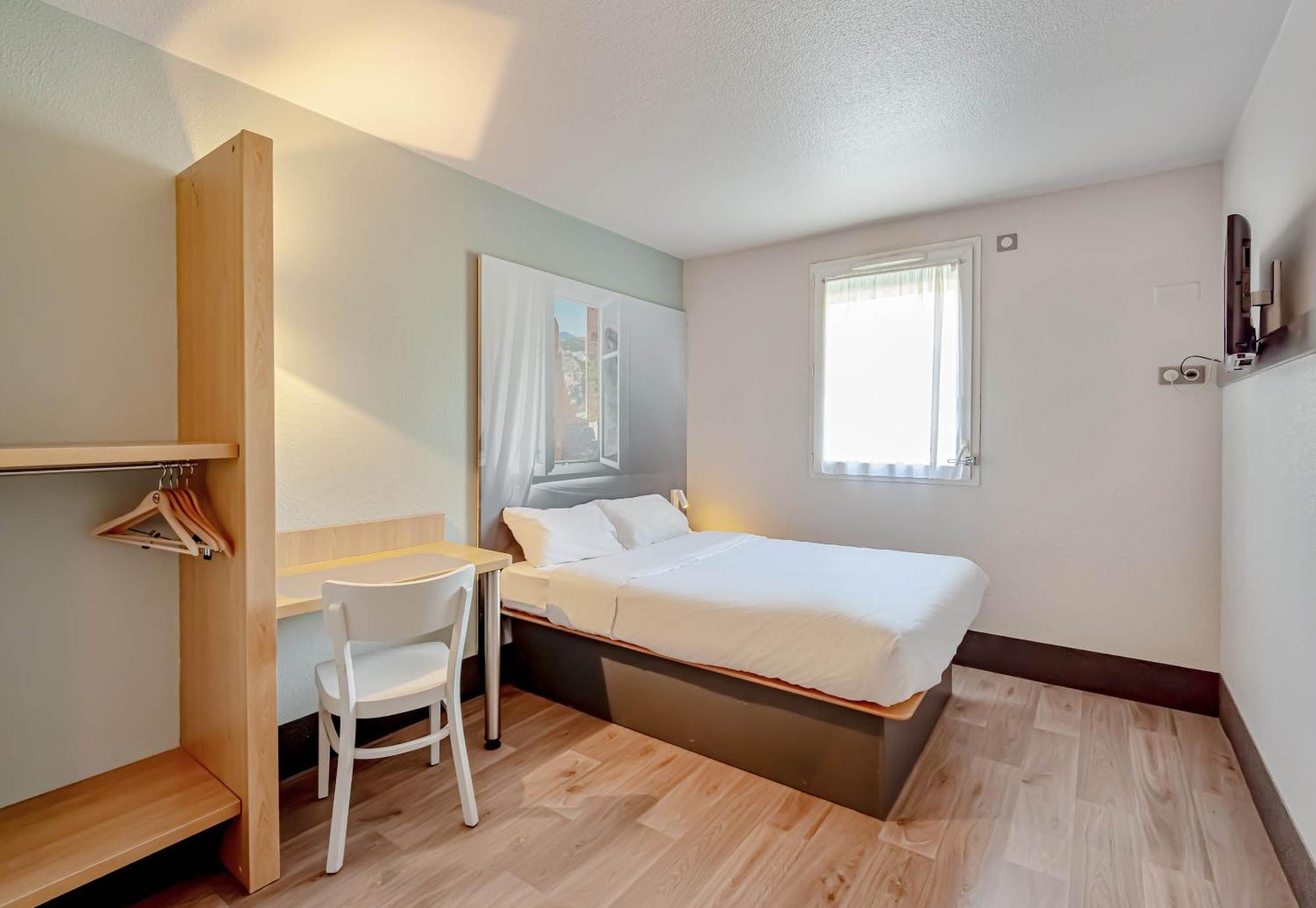 B&B Hotel Бриньоль Экстерьер фото